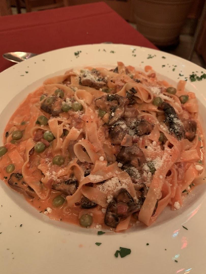 Reno's Trattoria